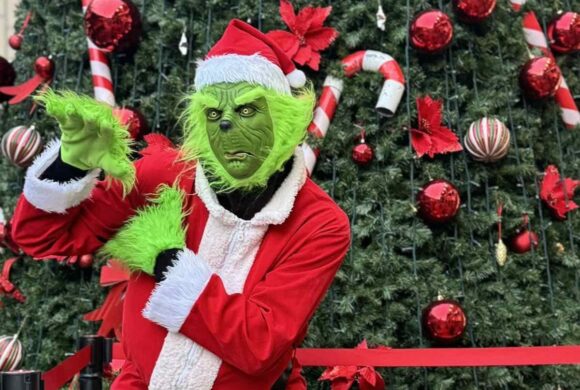 O Grinch στο Talos Plaza