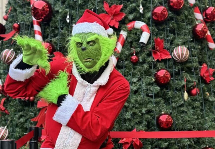 O Grinch στο Talos Plaza
